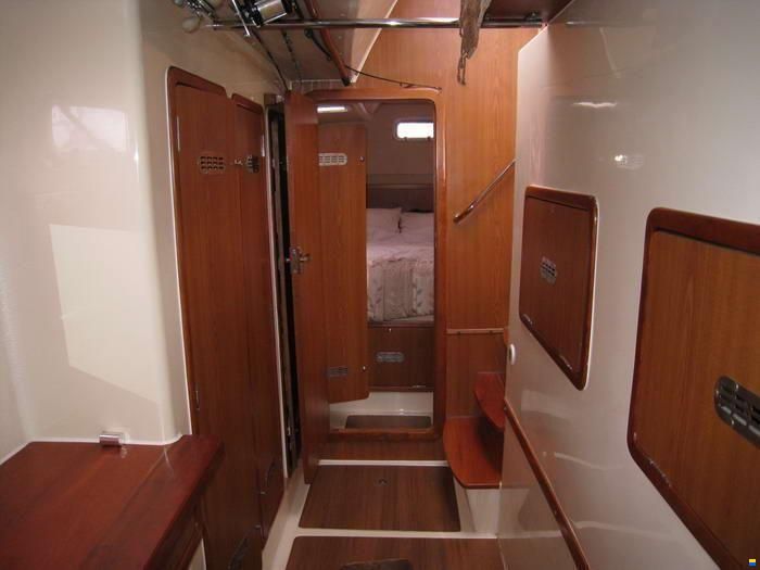 Admiral 40