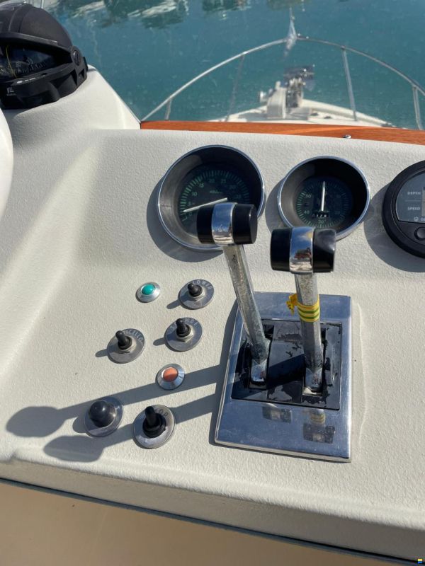 Riva Betram Sport Fish 25