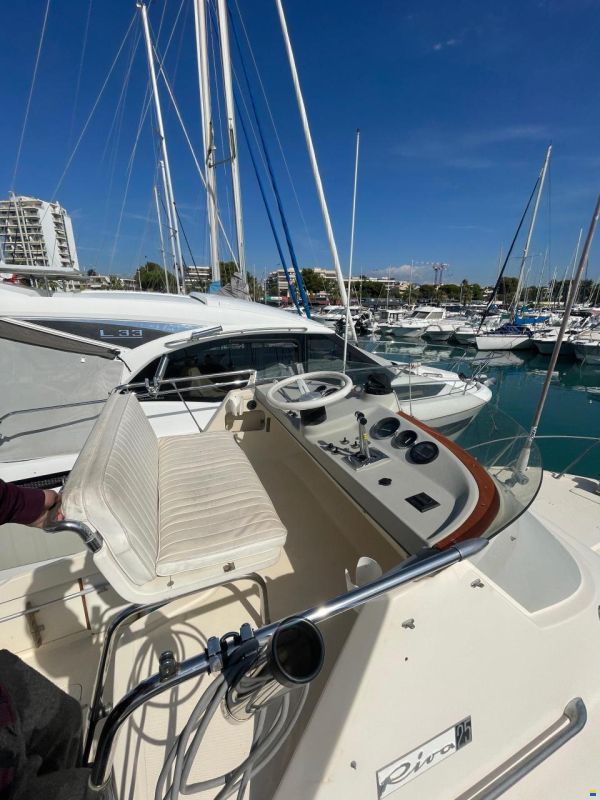 Riva Betram Sport Fish 25
