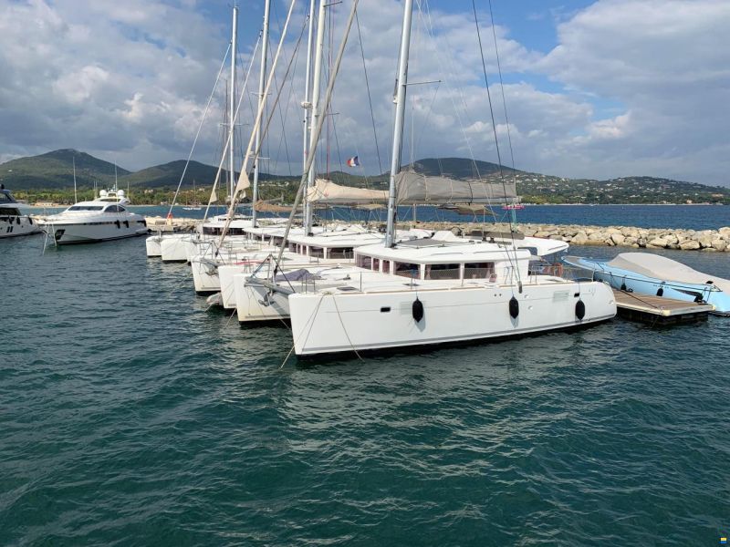 Lagoon 450 F