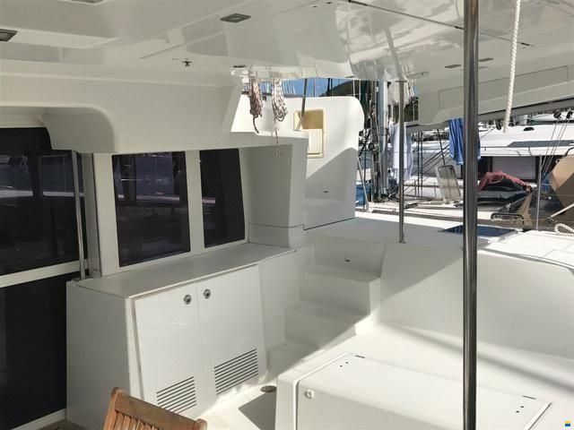 Lagoon 450