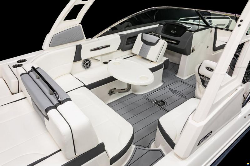 Chaparral 247 SSX, 2025 NEW BOAT