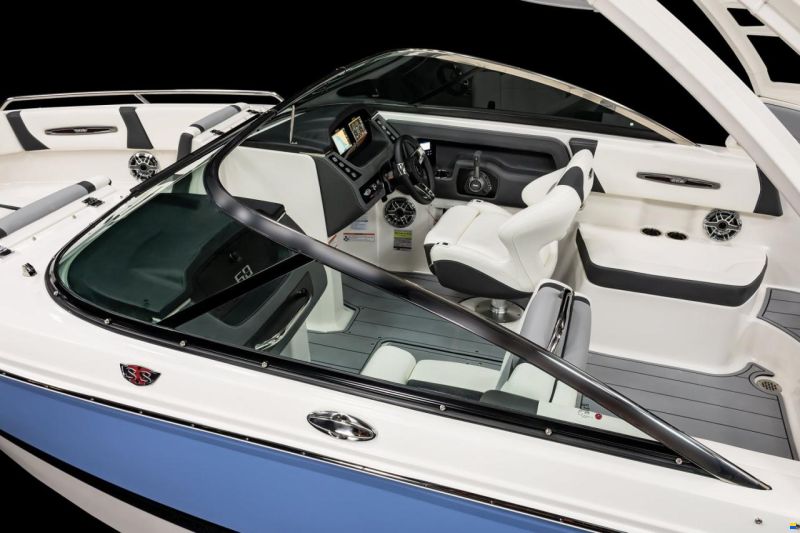 Chaparral 247 SSX, 2025 NEW BOAT