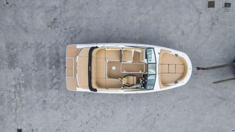 Sea Ray SPX 210