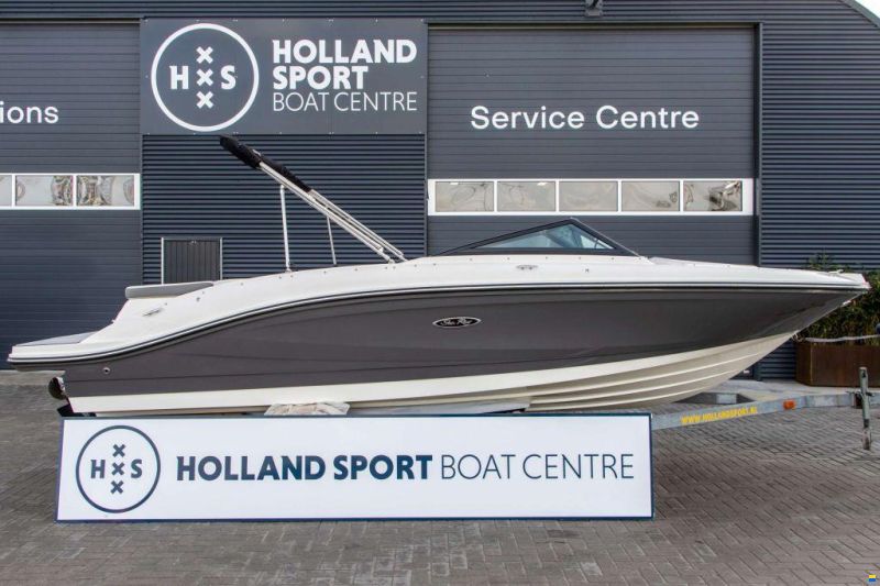 Sea Ray SPX 210