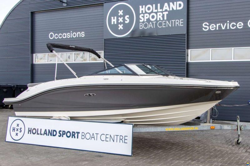Sea Ray SPX 210
