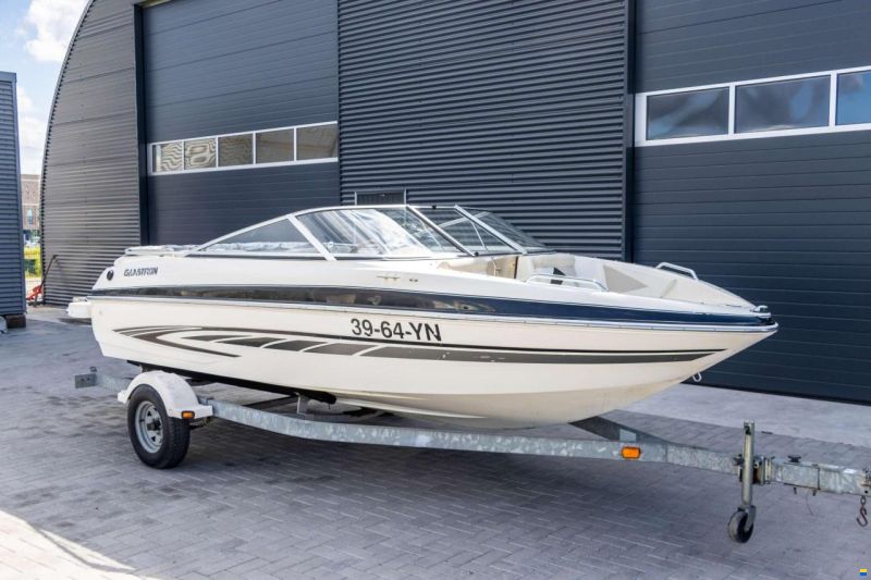 Glastron GT 185