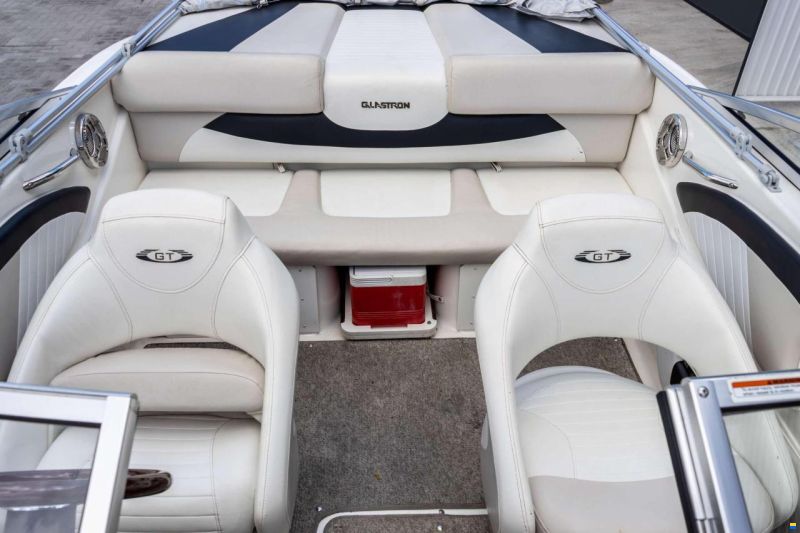 Glastron GT 185