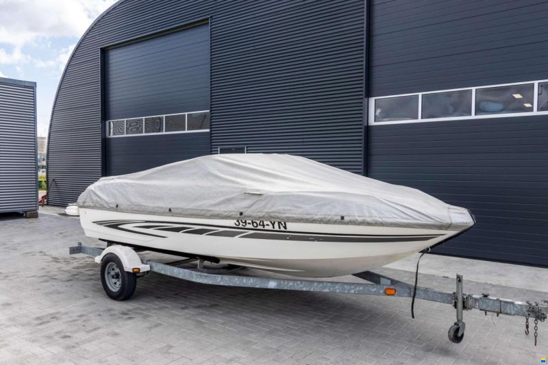 Glastron GT 185