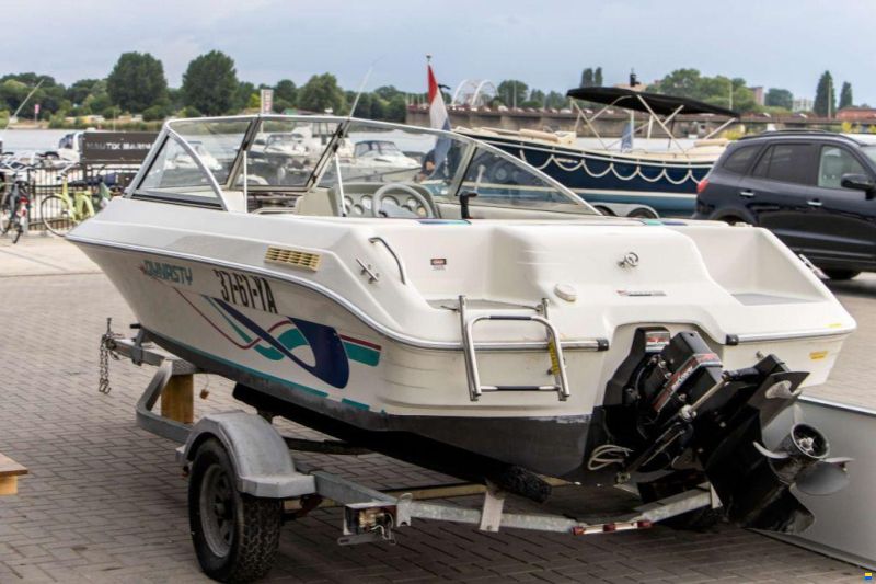 Dynasty 171 Elanti Bowrider