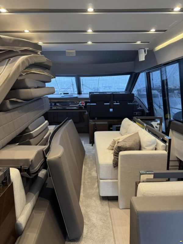 Prestige 680