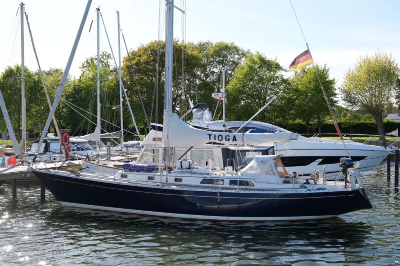 Alden 44