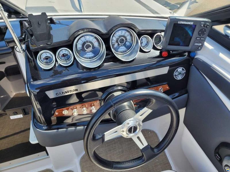 Glastron GT 229