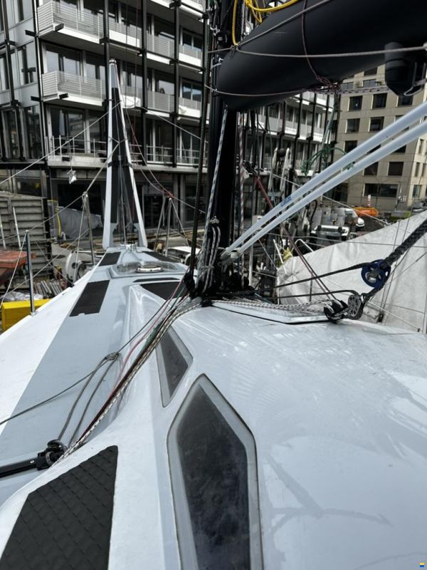 Aeolos Composites Aeolos P30