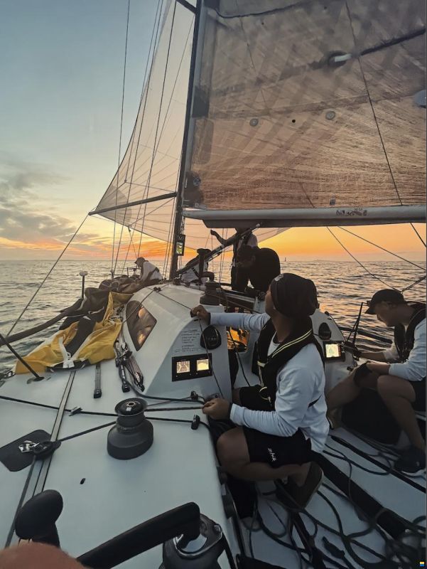 Cookson Boats Mumm 36