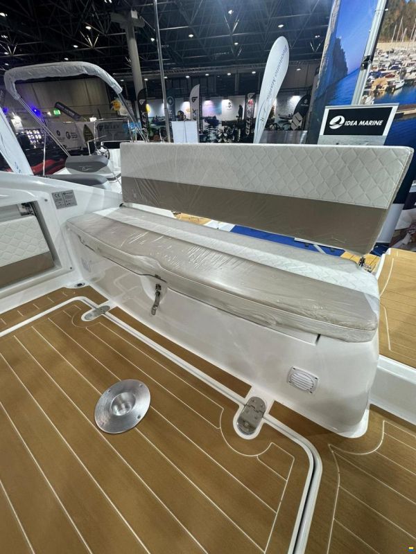 Idea Marine 80 WALKAROUND