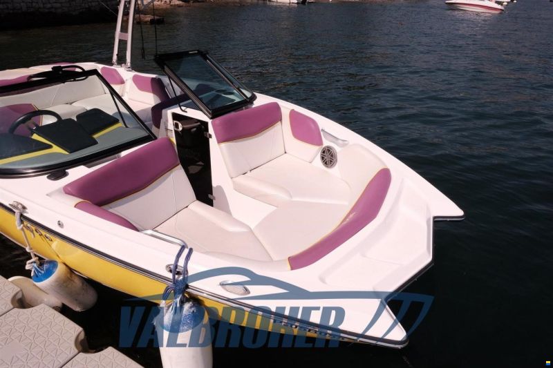 MasterCraft NXT 20