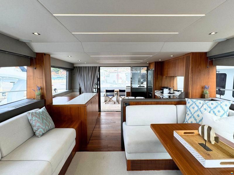 Sunseeker Manhattan 66