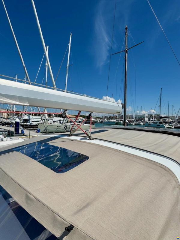 Beneteau Sense 55