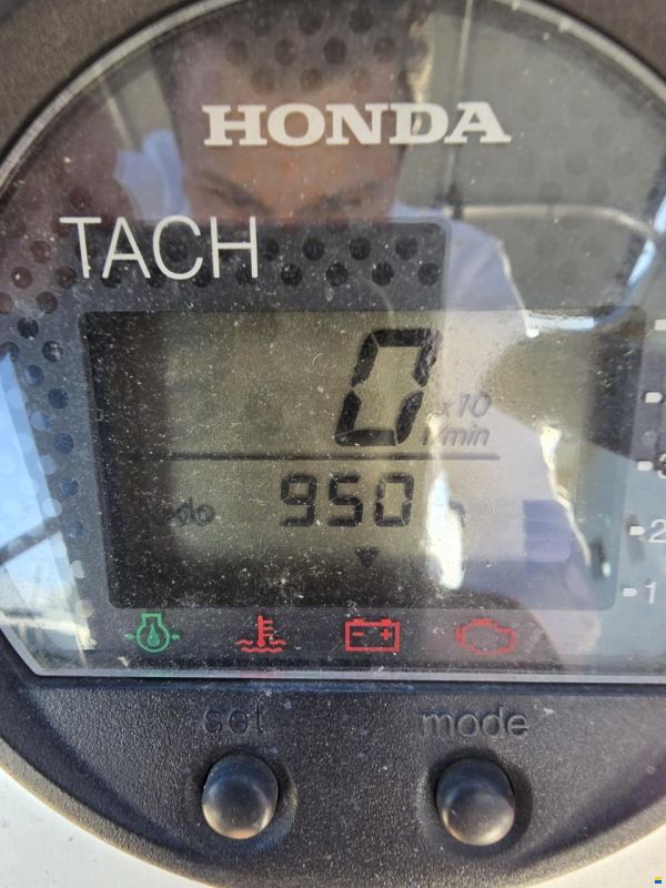 Boston Whaler Outrage 18