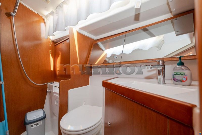 Beneteau Oceanis 41.1