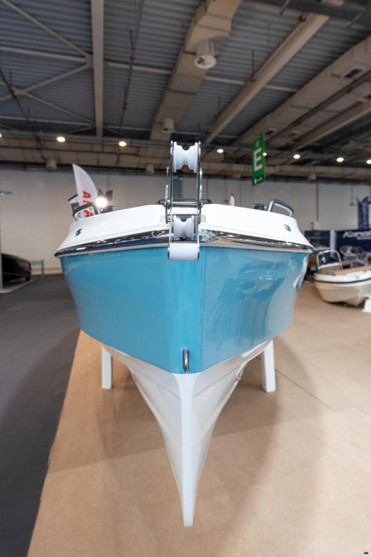 Karel Odyssea 750c