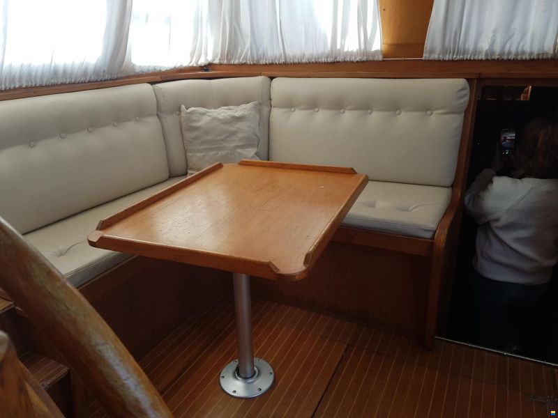 Nauticat 38