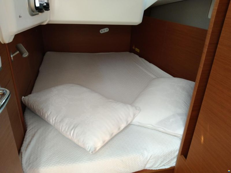 Jeanneau Sun Odyssey 410
