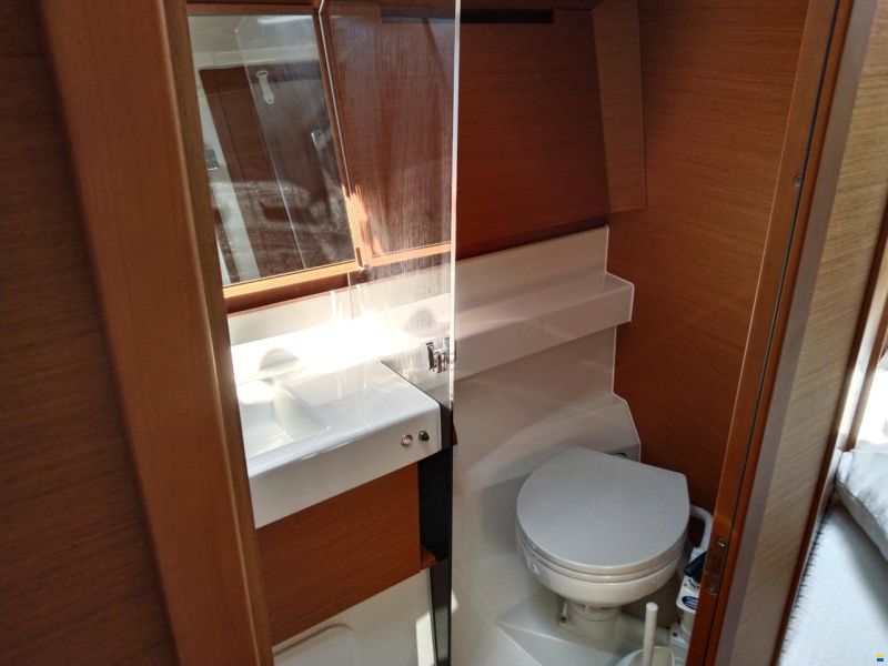 Jeanneau Sun Odyssey 410