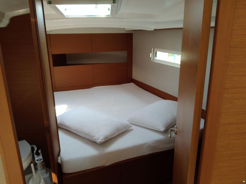 Jeanneau Sun Odyssey 410