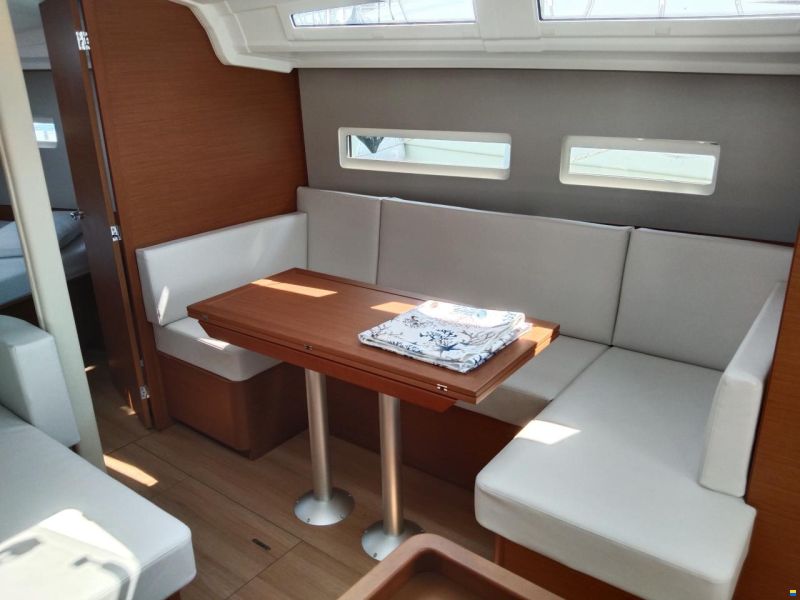 Jeanneau Sun Odyssey 410