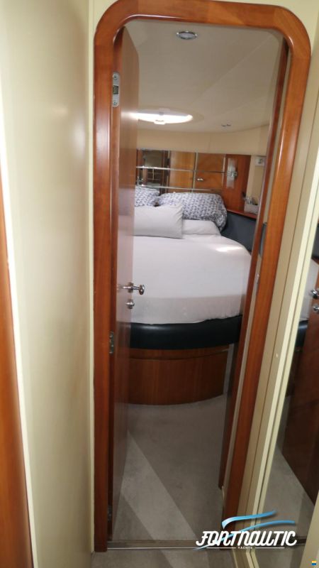 Azimut 46