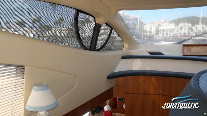Azimut 46