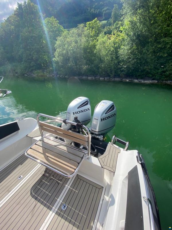 XO Boats XO 270 RS Front Cabin OB