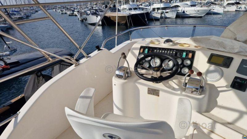 Riviera 33.5 FISHING