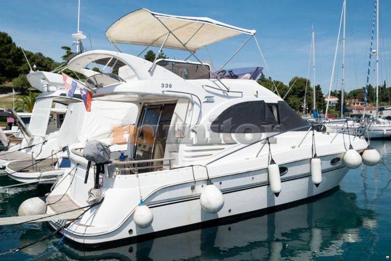 Galeon 330 Fly
