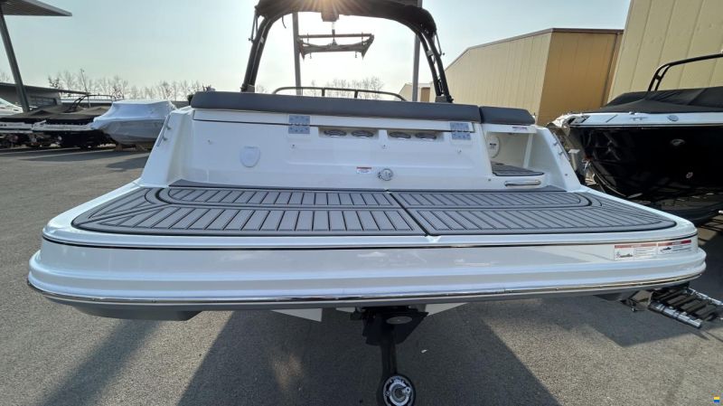 Bayliner VR 6 E