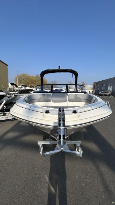 Bayliner VR 6 E