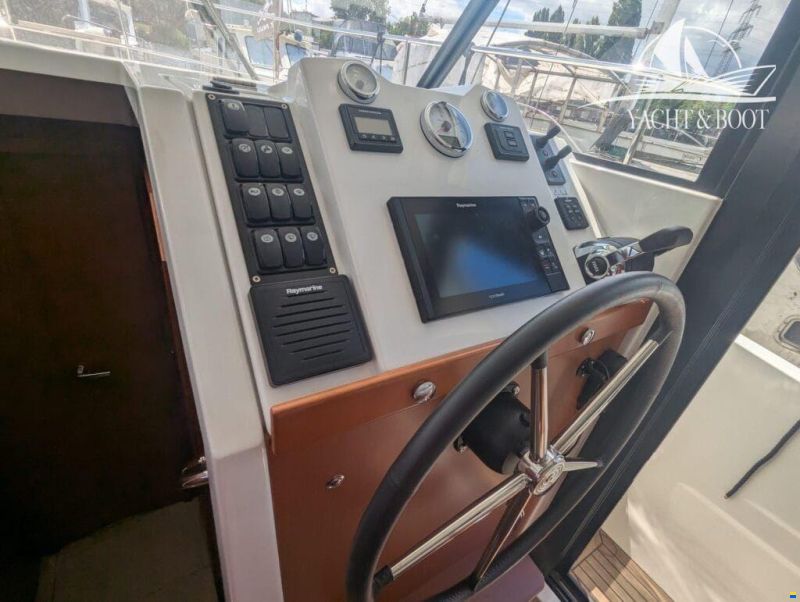Beneteau Swift Trawler 30