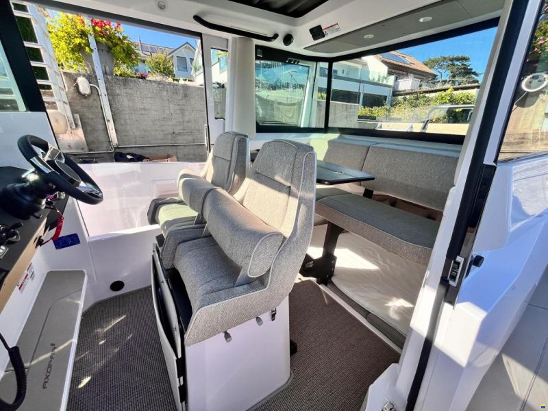 Axopar 29 XC Cross Cabin