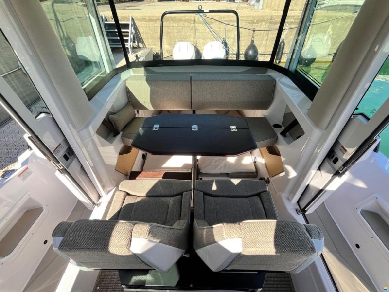 Axopar 29 XC Cross Cabin