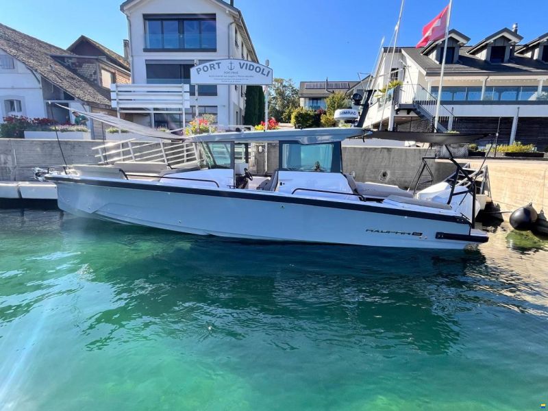 Axopar 29 XC Cross Cabin