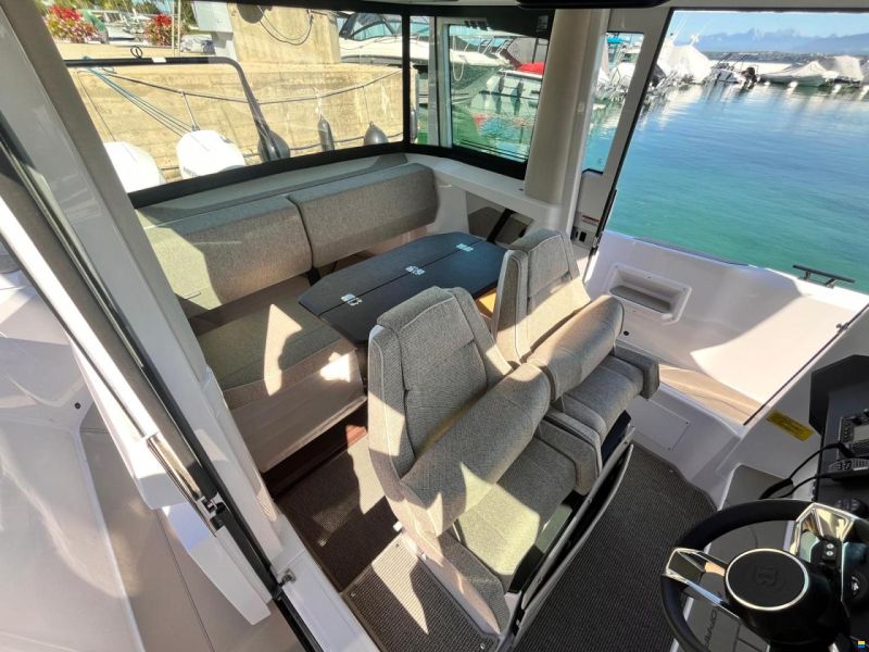 Axopar 29 XC Cross Cabin