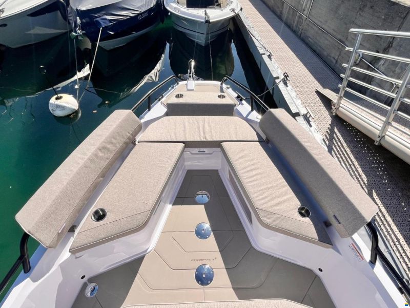 Axopar 29 XC Cross Cabin