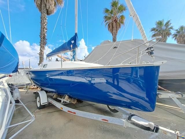 Jeanneau Sun 2000