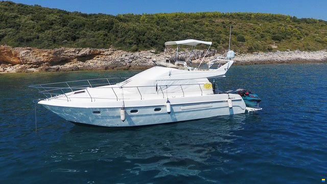 Azimut 40 Fly