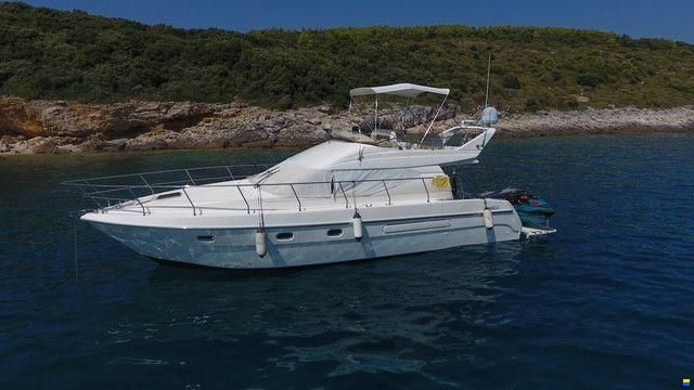 Azimut 40 Fly