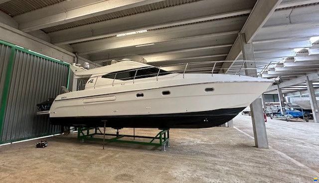Azimut 40 Fly