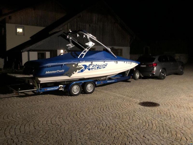 MasterCraft XSTAR-WAKE EDITION