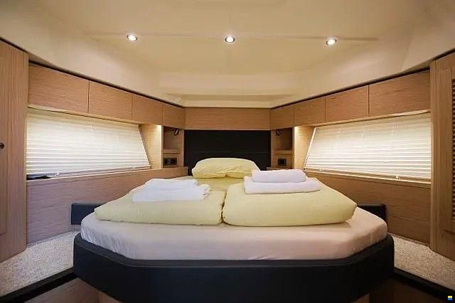 Beneteau Swift Trawler 47